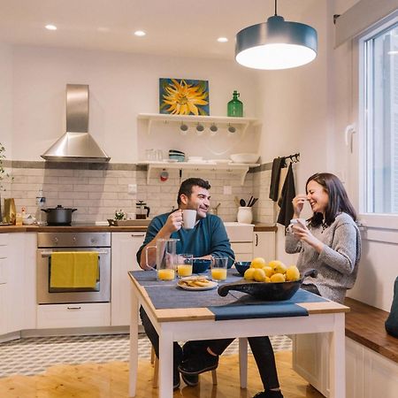 The 4 Travellers Thessaloniki Apartment ภายนอก รูปภาพ
