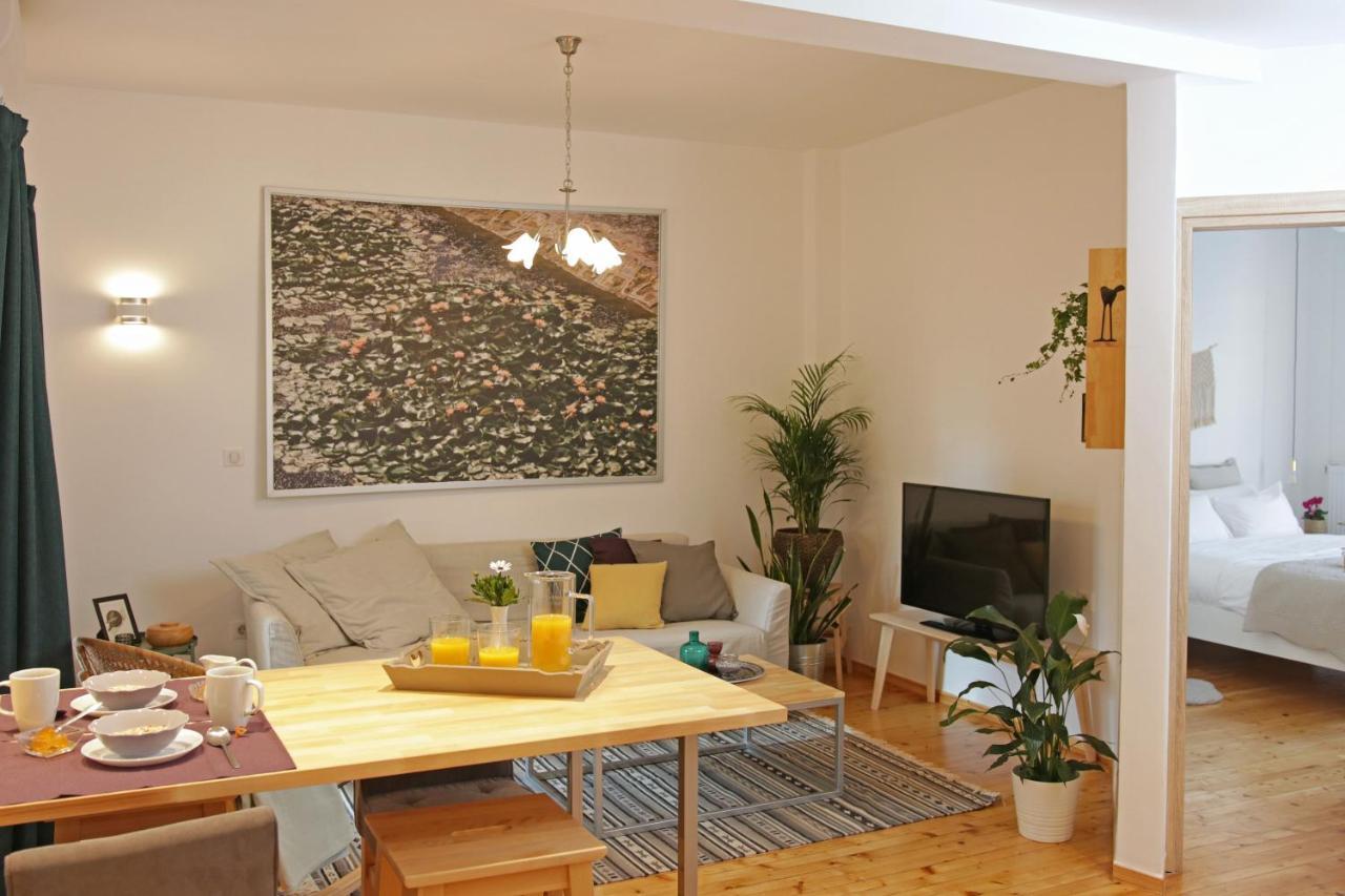 The 4 Travellers Thessaloniki Apartment ภายนอก รูปภาพ