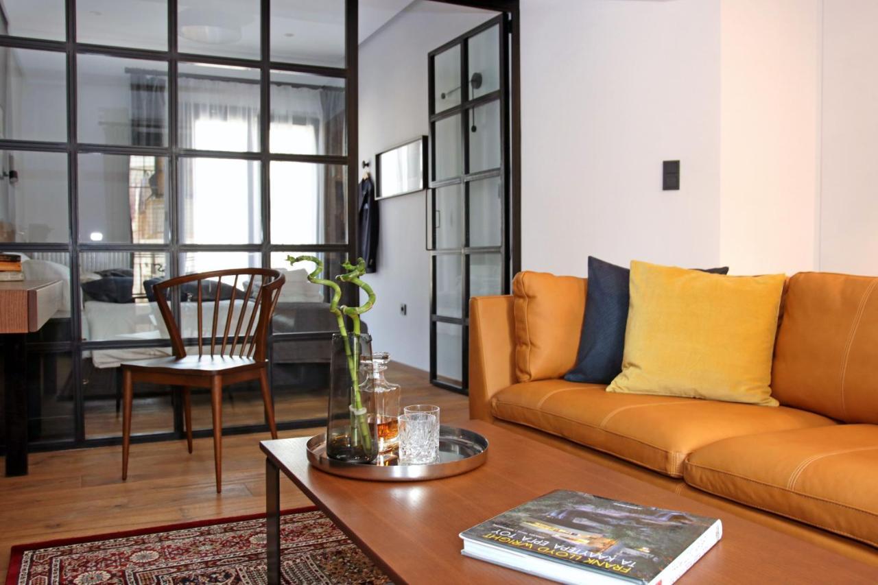 The 4 Travellers Thessaloniki Apartment ภายนอก รูปภาพ