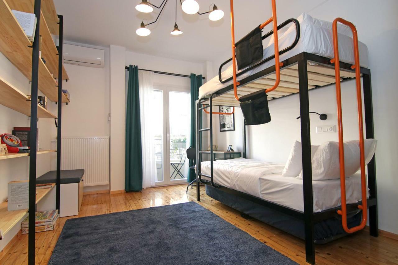 The 4 Travellers Thessaloniki Apartment ภายนอก รูปภาพ